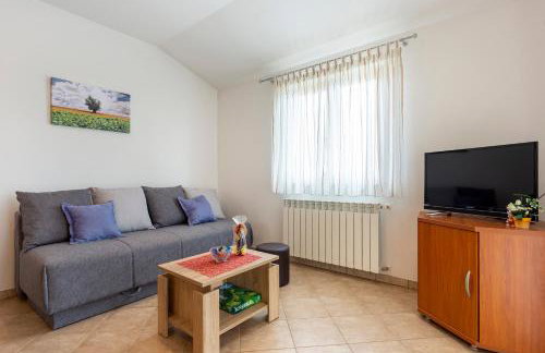 Villa Mirela with a comfortable garden and pool - Foto 31