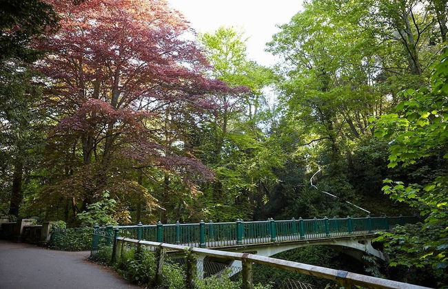 Chic Top Floor Apartment in the Heart of Westbourne Arcade - Foto 8