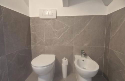 Modern Viggi Suite Home - Photo 15