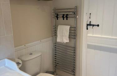 Thatch End Cottage - Photo 19