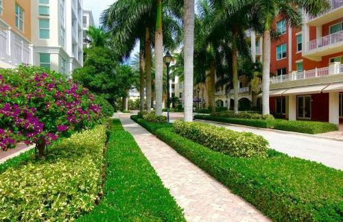 Luxurious, family-friendly 3BR condo on the water - Foto 4