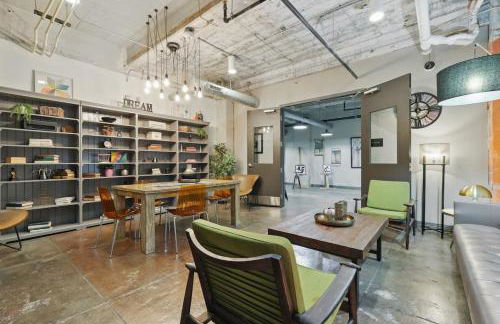 Luxury Penthouse with City Views - Foto 25