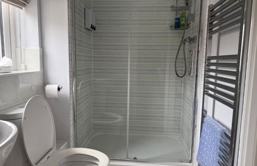 Spacious 3 Bed House in Horsham - Foto 20