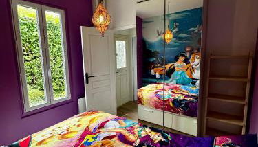 Maison décoration Disney à 10 min du Parc - Foto 4