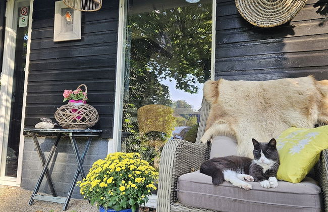 Atelier House With hot tub - Photo 34