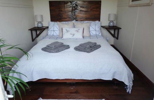 1 Bed Cabin - Sleeps 2 - 15 Mins From Lyme Regis - Foto 8