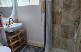 Modern Charming Steps From Downtown Family Friendly Gated Private Driveway Parking Conventions,Petco Park,Rady Shell, Gaslamp, Beaches, Zoo,Balboa Park - Foto 7