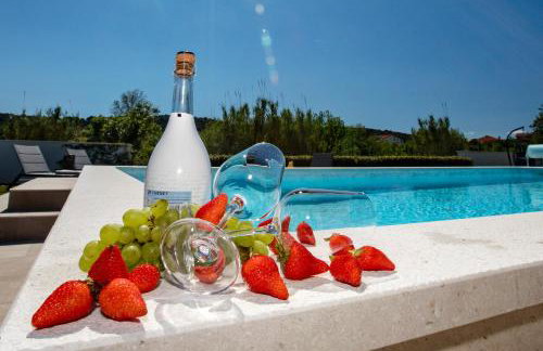 Apartma Stara Maslina - Photo 8