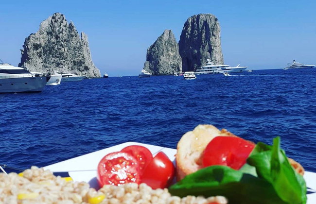 Paseo en velero por la costa de Sorrento - Foto 2