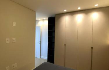Apartamento moderno com 2 quartos, a 800m da praia Jurerê Internacional - Foto 71