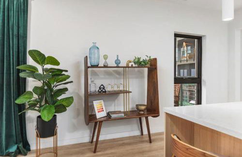 Luxury in The Gulch with Patio Pool Walk to Broadway - Foto 31