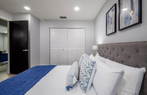 Large 2 bedroom with King bed and Patio - Foto 18