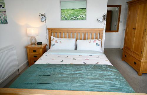 Bay View, Sleeps 18, 7 Bedrooms, 7 Bathrooms, Seafront, Criccieth - Foto 77