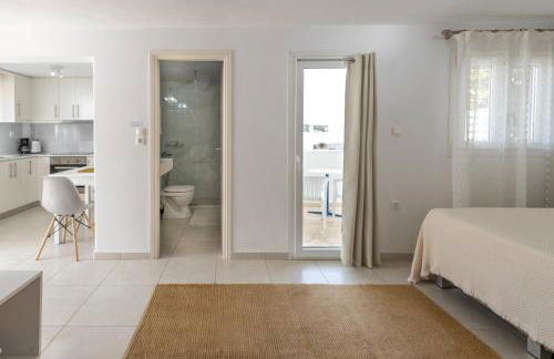 Lydia's West Apartment - Photo 29