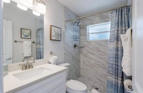 Annie's Escape - 5 mins to Downtown - HotTub - Foto 19