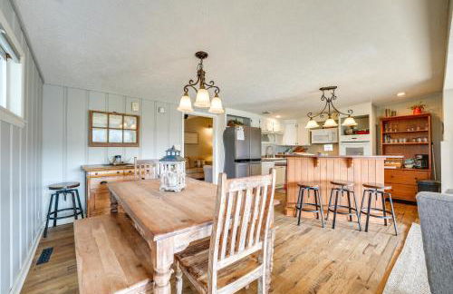 Cozy Table Rock Lake Boathouse with Pool Access - Foto 7