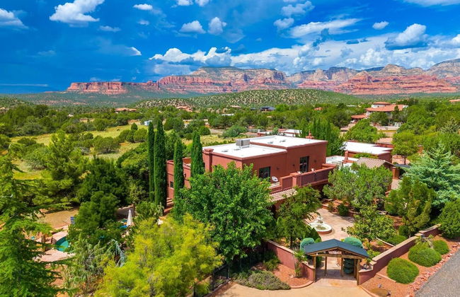 Mystic Sunset by Avantstay Thunder Mountain View + Pool, Driving Range, Casita - Photo 68