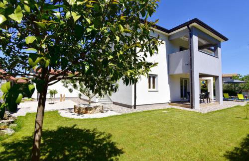 Modern holiday home with shared pool - Foto 50