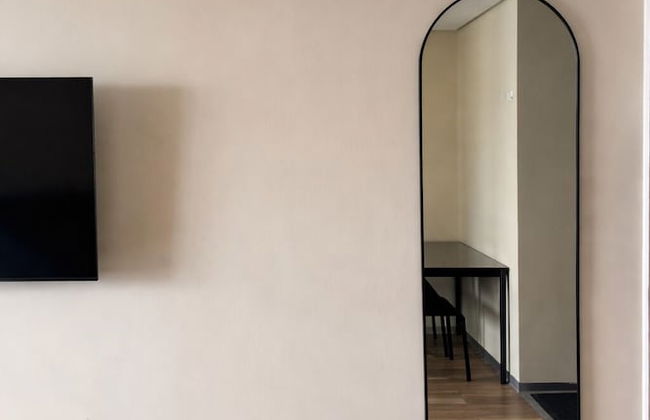 L.CONDOTEL(Imperial Plaza Residence) - Photo 5