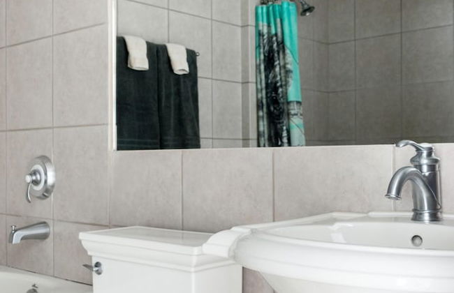 The Easy Spot Downtown Free Parking Elevator - Foto 13