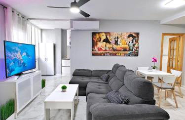 Moderno Piso céntrico 3 habitaciones junto al Mar - Foto 3