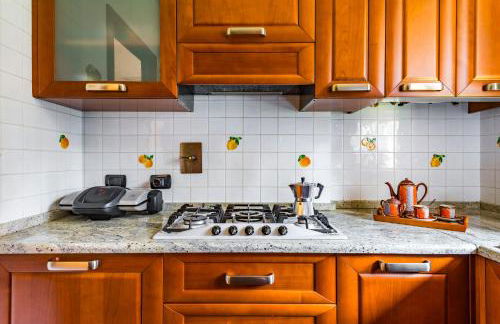 Jacuzzi Apartment in Italian Villa, Wi-Fi & Garden Sassuolo - Maranello - Foto 7