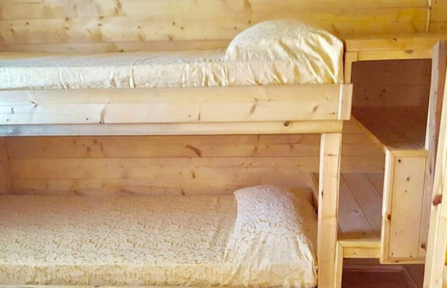 Tidy Chalet with Terrace near Sea - Foto 2