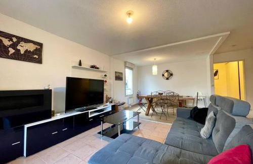 L'appartement Michelet - Parking privé et gratuit - 2km Cité Médiévale - Foto 14