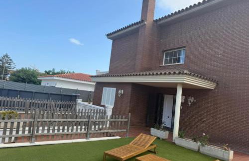 Golden Villa - Photo 6