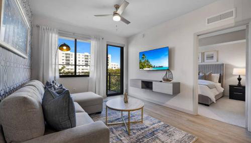 Prestige Living in DTWN 3 Min From Las Olas - Foto 2