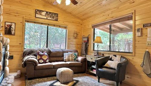 Western theme! Amazing Spa, Fireplace and Deck! - Foto 3