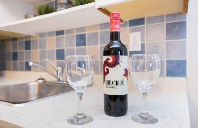 Osborne Village - Photo 12