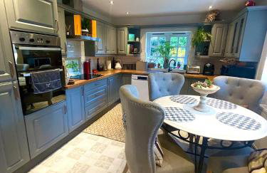 Castle Hill Guest House - Photo 2