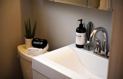 HostWise Stays - The Geneva - Easy Walk to Childrens - Foto 31