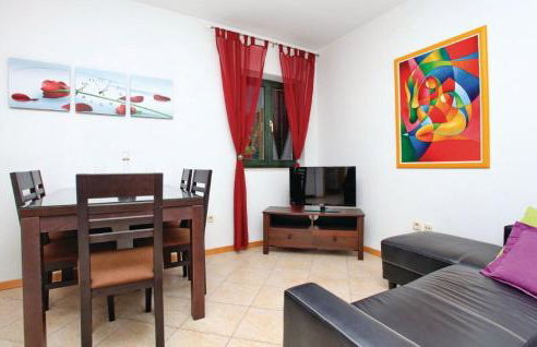 Trstenik, Karla - Foto 6