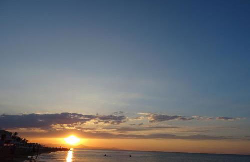 Villa at seafront with private garden-655 - Foto 33