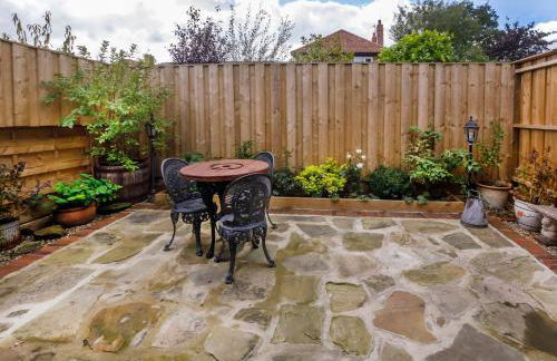 The Warehouse with Free Parking - Foto 5