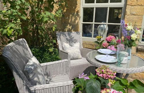 Vine Cottage - Photo 11