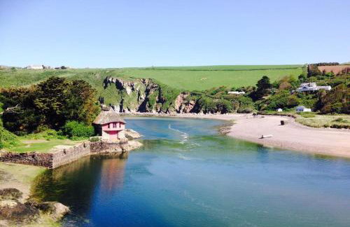 Badgers Den, a beautiful log cabin in a secluded valley close to the beach - Foto 20