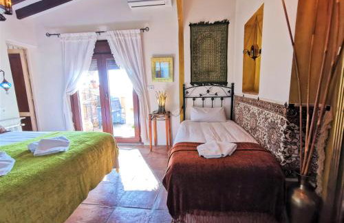 Casa Madre Tierra con jacuzzi piscina zona de barbacoa y preciosas vistas - Foto 41