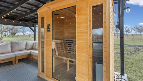 The Iron Cactus 10 acres villa near Austin w Sauna and Pool table - Foto 4