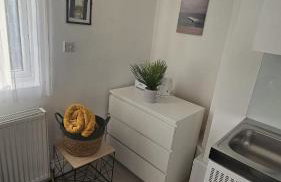 Bright Studio Apt, Great connection 2B - Foto 17