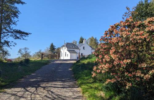 Achalic Farm House - Photo 1