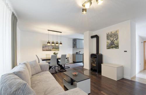 Apartment Larissa by Rent Istria - Photo 2