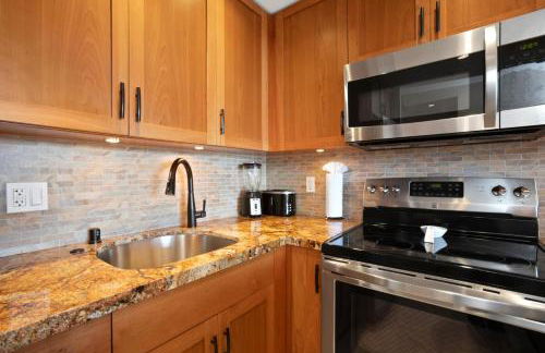 The Whaler, Studio with Stunning Ocean Views! Complimentary Rental Car Included! WH1-1218 by KBM - Photo 96