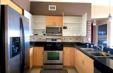 Allura Gaslamp Condo - Office Pool Gym & Parking - Foto 7