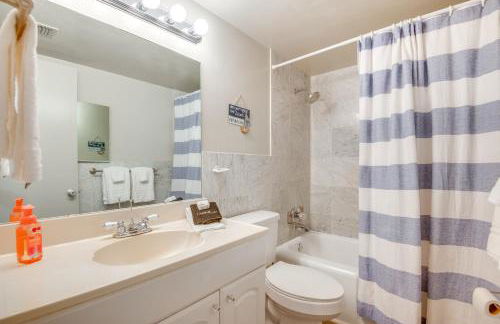 Direct Beach Access and View Satellite Beach Condo! - Foto 24