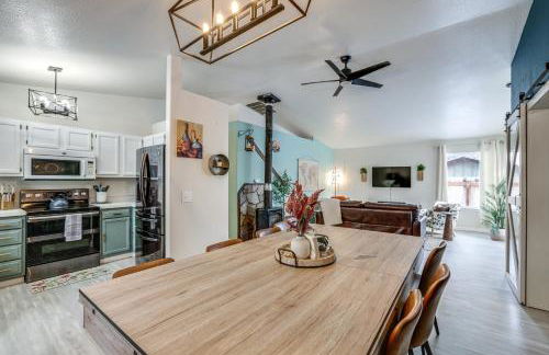 Family Home with Game Room, 1 Mi to Lake Cascade! - Photo 8