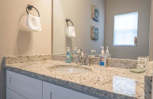 Gorgeous, Brand New 3 Bedrooms Home- Built 2024, Near SeaWorld & Lackland AFB - Foto 32