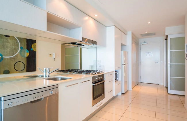 Silvershore Apartments on the Broadwater - Foto 24